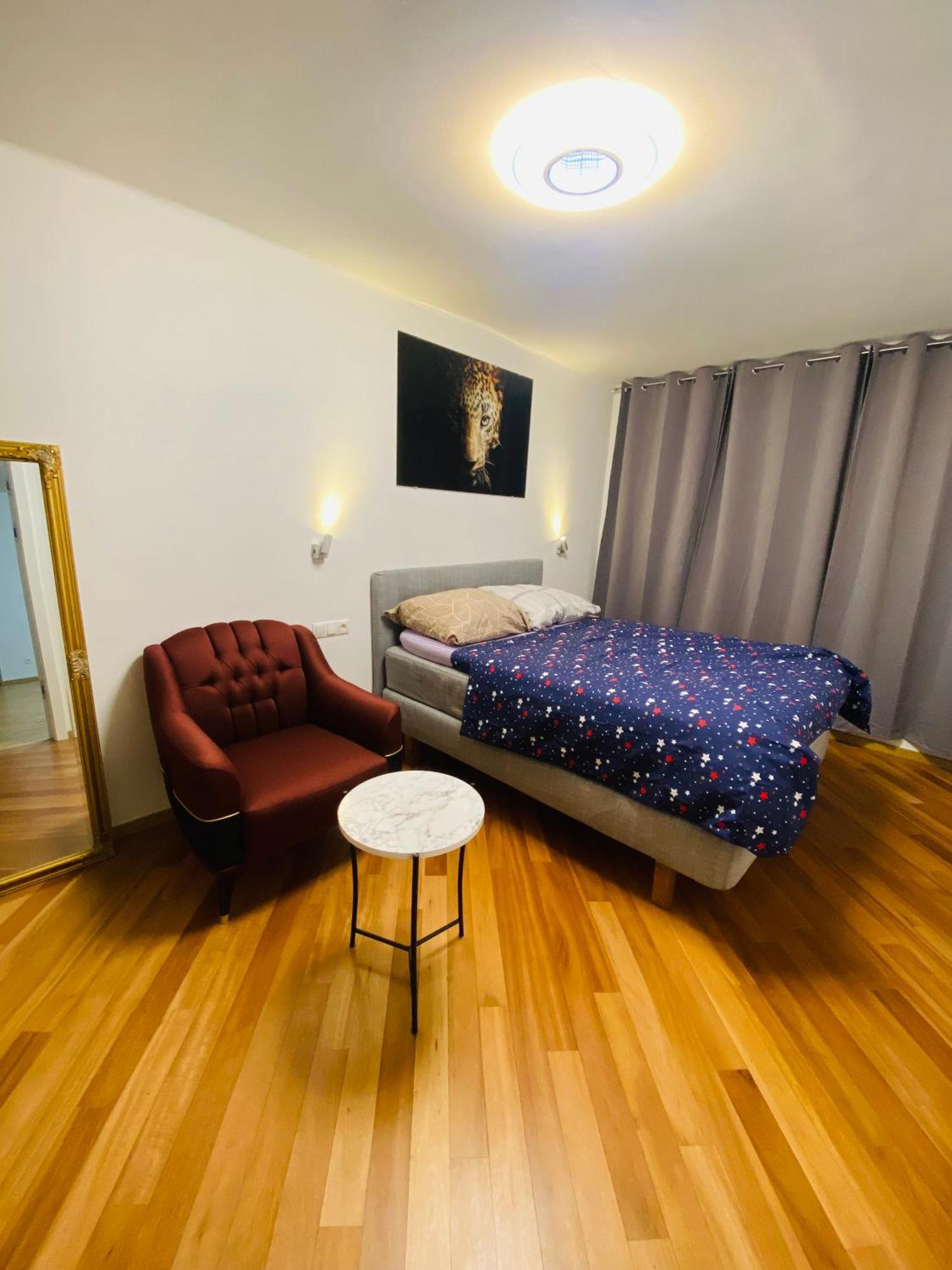 Niceapartment Wien 1010 Екстериор снимка
